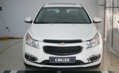 Chevrolet Cruze 1.6LT số sàn   2015 - Bán Chevrolet Cruze 1.6LT số sàn (có số tự động) có đủ màu hỗ trợ giá tốt giá 572 triệu tại Hà Nội