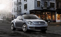 Volkswagen New Beetle 1.2 TSI 2016 - Đà Nẵng: Volkswagen New Beetle 1.2 TSI đời 2016, màu xám, nhập khẩu. Phiên bản hoàn toàn mới.Nhận đặt hàng: 0901.941.899 giá 1 tỷ 299 tr tại Quảng Bình