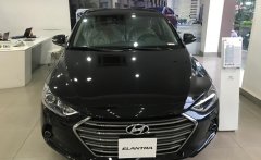 Hyundai Elantra 2.0 AT 2018 - Bán Hyundai Elantra 2.0 AT màu đen, chỉ cần 200tr nhận xe giá 669 triệu tại Tp.HCM