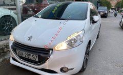 Cần bán lại xe Peugeot 208 1.6 AT sản xuất năm 2013, màu trắng, xe nhập, 420tr giá 420 triệu tại Hà Nội