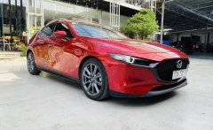Bán Mazda 3 hatchback năm sản xuất 2019 màu đỏ xe chủ đi giữ gìn nhìn như xe mới, nguồn gốc rõ ràng, bao rút gốc hồ sơ, sang tên/ủy quyền vô tư giá 695 triệu tại Tp.HCM