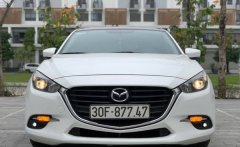 Mazda 3 2018 - Cần bán gấp Mazda 3 1.5L sản xuất năm 2018, màu trắng giá 575 triệu tại Nghệ An