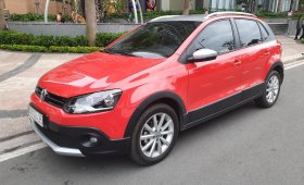 Cần bán gấp Volkswagen Polo đời 2018, màu đỏ, nhập khẩu nguyên chiếc, như mới giá 500 triệu tại Tp.HCM